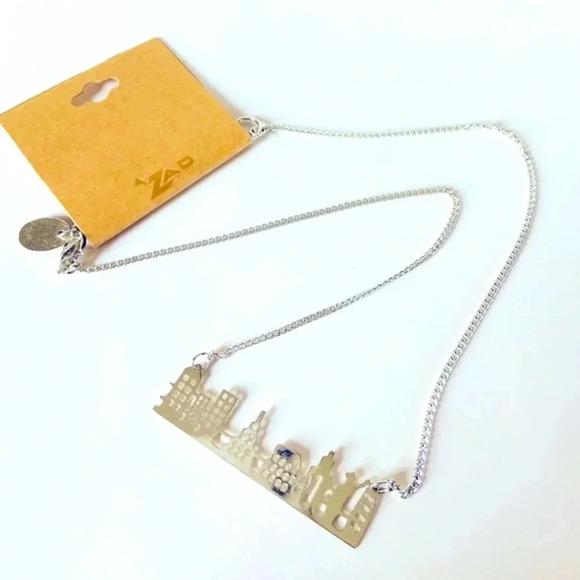 ZAD Fashion Silver Tone Metal Cutout New York Skyline Necklace - Picture 3 of 4